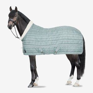 HORSE BLANKET WITH FAUX FUR COLLAR 81"